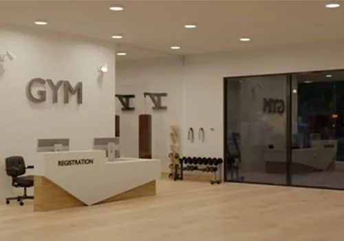 Entrada principal al gimnasio