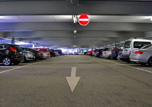 Parkings comerciales o de alquiler
